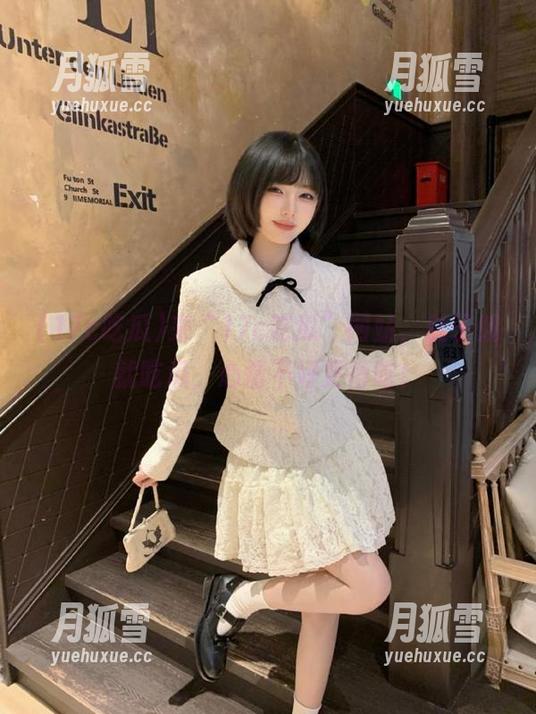 来“17c吃瓜”网站，肚子饿就吃瓜，心情不好更得吃！