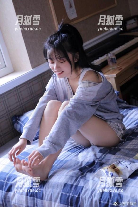 只要你敢点，17瓜的免费黑料随时奉上！