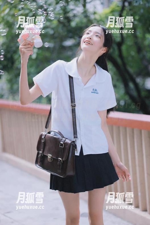 问世间网址弱不弱，唯有51.cg霸王瓜近期发威，让峡谷震动！