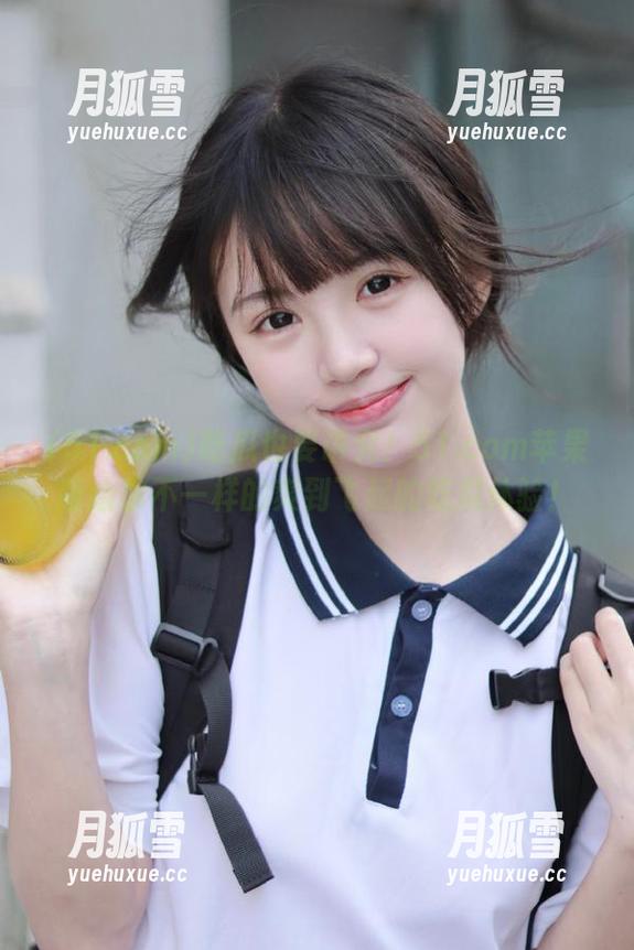吃瓜也要讲究！51.com苹果版给你不一样的爽到飞起的吃瓜体验！