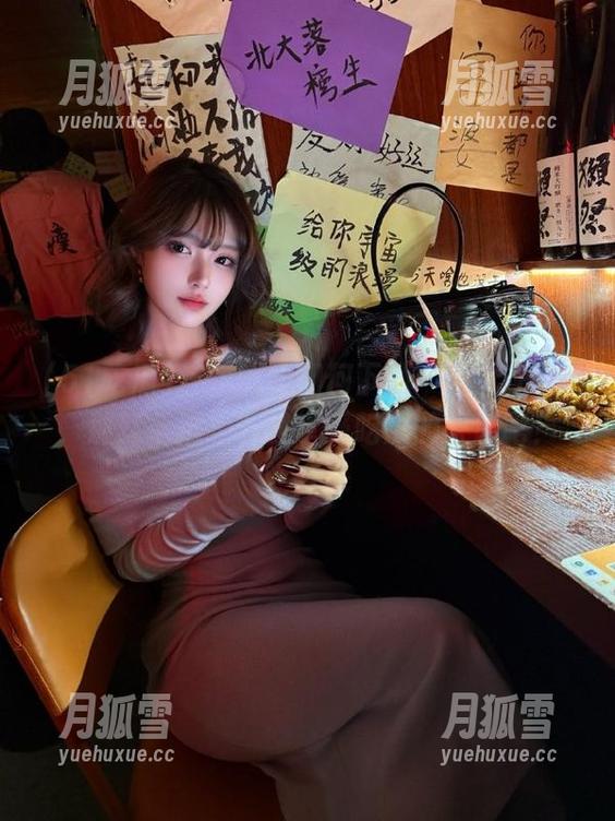 私信问我如何下载“51吃瓜”，那就永远跟着我享受吃瓜的快感吧！