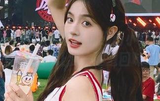 51吃瓜官网的漫画小女儿到底有啥吸引力？就让我一遍遍回味吧……
