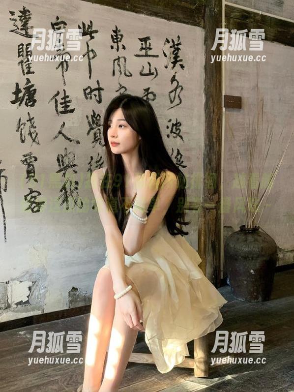 91黑料 我在91黑料网站徘徊,越看越觉得这瓜的味道不简单,别有一番风味~