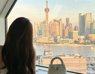 www.tttzzz.com首页，奇聊不断，不知不觉又刷了五个小时！