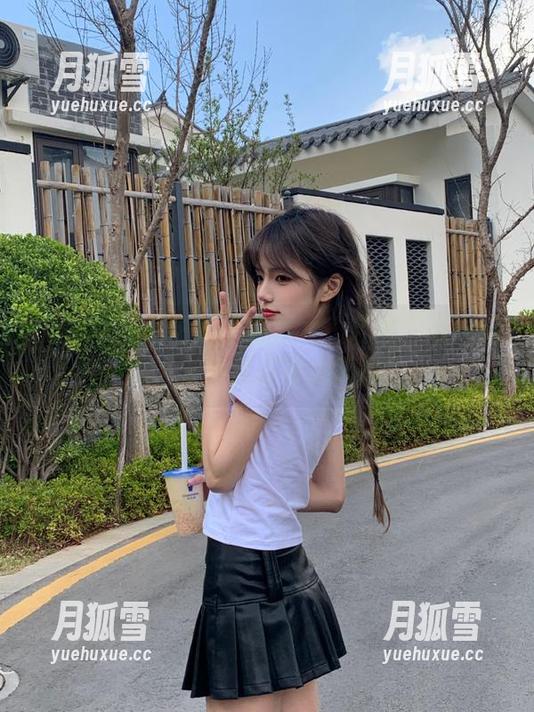 看热闹不嫌事大？赶紧下载吃瓜网，丰富资源等你拥抱！