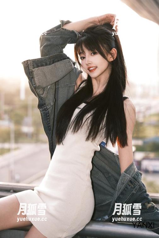 吃瓜网今日观看：“车里那对情侣——冲着大瓜来的！”