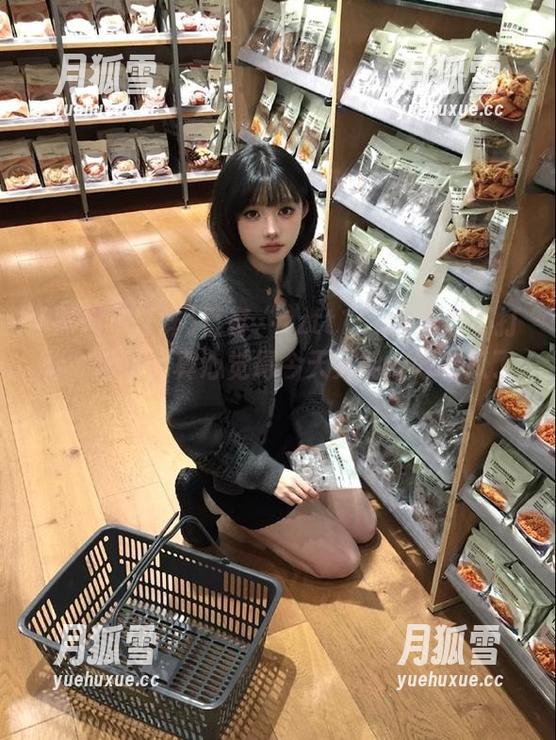 直奔“zztt15.su黑料不打烊”地址，真心觉得今天又能好好吃瓜了！