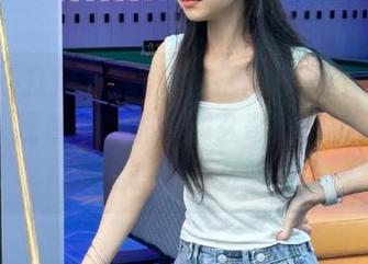 在黑料不打烊,万里长征的宇宙里，观看一切都是那么奇妙，传送门后又在等着什么呢？