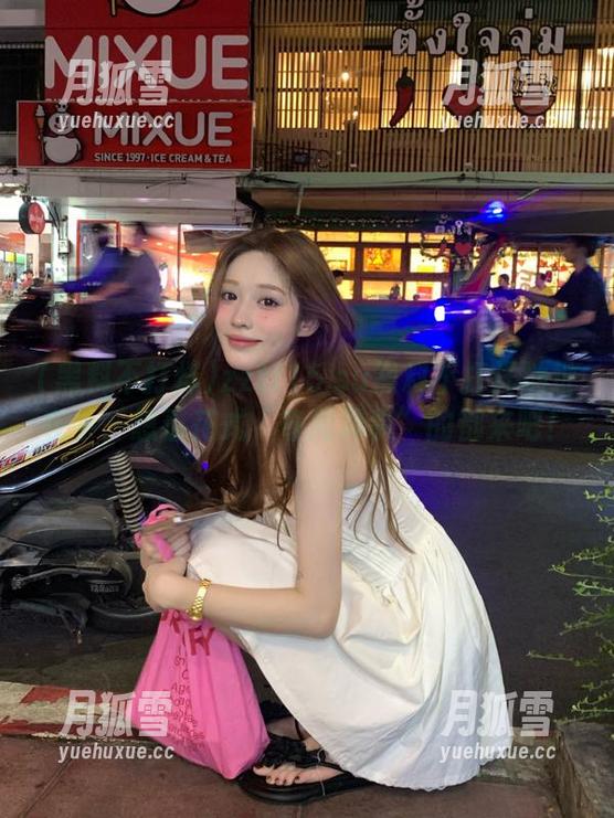 黑料不打烊 zztt15.su黑料不打烊地址在手,想看花式“奇闻异事”的都来吧!