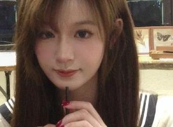 不小心点开了黑料原创视频，怀疑自己是不是傻了