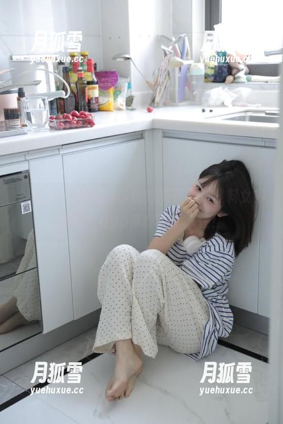 黑料女神攻略 你值得拥有,“黑料女神攻略”app帮你剖析人性!