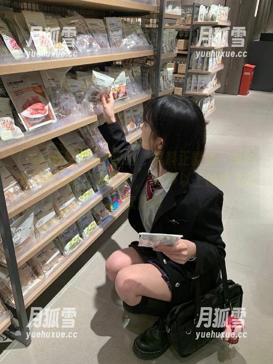 黑料正能量 话说这“黑料正能量”更新了,啥都能在线观看,18岁以上的也先欣赏欣赏吧