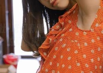 吃瓜有道：黑料社今天在首页晒的瓜，究竟是甜还是苦？