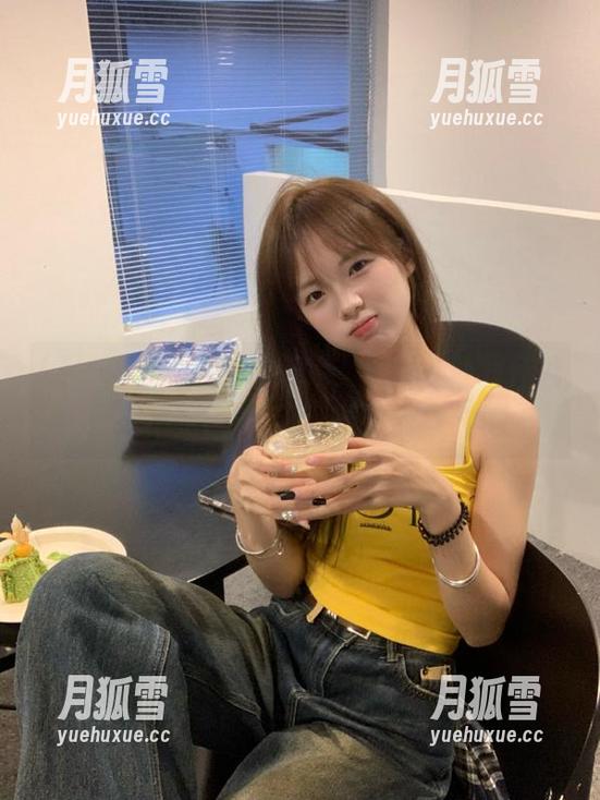 黑料网的链接，每次都让我怀疑自己是不是该多花点时间在正经事上...
