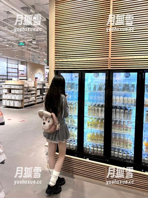 黑料网 黑料网已下载,随时随地撩到好料,问号:这话题都能翻这么多?