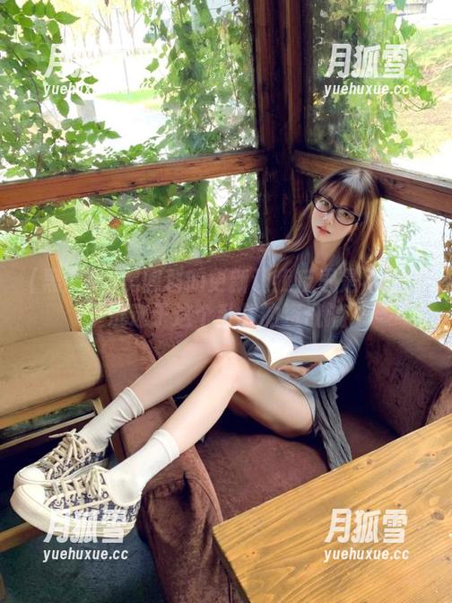 黑网料的更新让我反思是不是过于沉迷于这个乱战的资讯流？